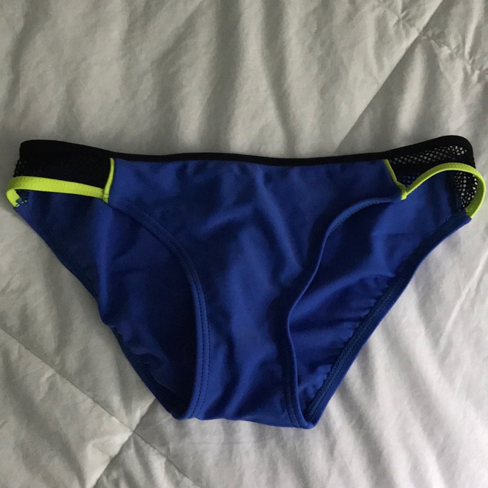 Bathing suit bottom